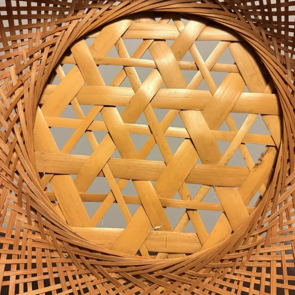 VTG MCM Woven Wicker Rattan Basket Boho Hand Woven Table Wall Decor 9.5” Japan